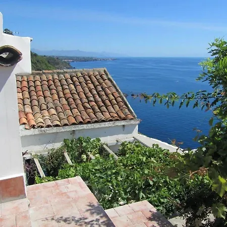 Come In Sicily - Pietramonaca Apartment Acireale