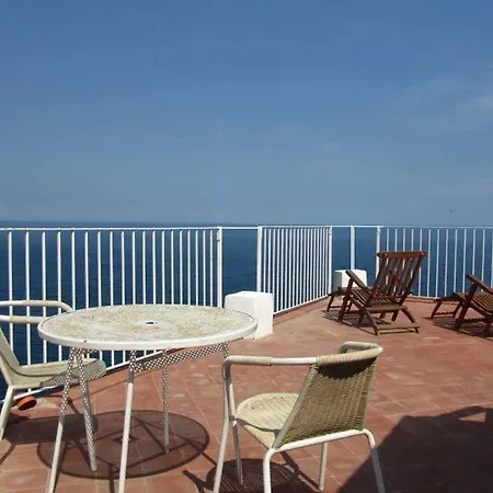 Come In Sicily - Pietramonaca * Acireale